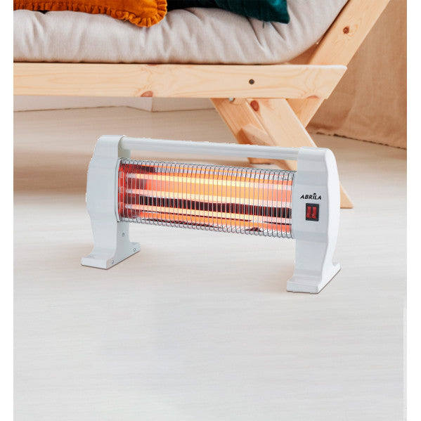 Estufa eléctrica portátil de cuarzo ígneo Abrila 1200W en color blanco, con sistema antivuelco para uso doméstico interior, modelo AI2 202441201, ideal para calefacción segura y eficiente en el hogar.