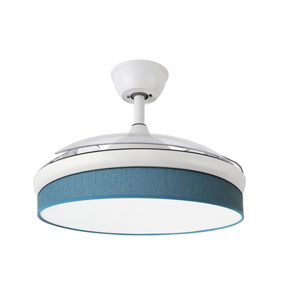 ¡Claro! Aquí tienes un ejemplo de texto optimizado para el atributo `alt` de una imagen del producto Ventilador Techo DC Moda 72W Blanco/Azul 108cm | Abrila:

Ventilador de techo DC Moda Abrila 72W con luces LED azul y blanco, 108 cm, 5 aspas retráctiles, motor DC para uso en interior doméstico, ventilación y ambientación cálida en verano e invierno, iluminación LED confundable.

Este texto incorpora palabras clave relevantes y describe de manera completa y atractiva las características del producto, optimi