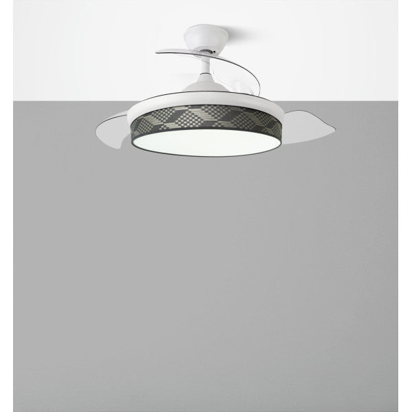 Alt: Ventilador de techo Abrila modelo Ai2 Moda en blanco y gris, con tecnología motor DC y luces LED integradas, cuenta con control remoto y aspas retractiles, ideal para interiores domésticos.