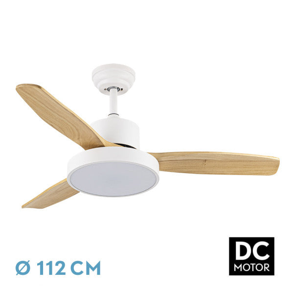`alt=Ventilador de Techo DC Kavala Blanco/Haya con LED Integrado y 6 Velocidades por Abrila`