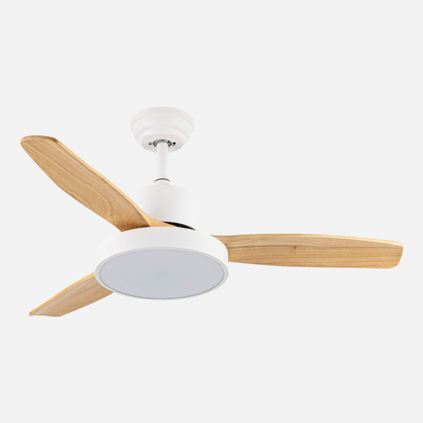 Alt text optimizado para SEO:

Ventilador de techo Kavala 212791368, 48W, en color blanco/haya de Abrila. Con 6 velocidades, motor DC, LED integrado, temporizador y mando a distancia. Perfecto para uso doméstico interior.

Este texto asegura que todos los aspectos importantes del producto estén cubiertos, ayudando a mejorar el posicionamiento en los motores de búsqueda y proporcionando información útil para los usuarios con problemas de visión.