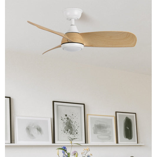 ```html
<img src=URL_DE_LA_IMAGEN alt=Ventilador de techo Atlántico Atomo 24W en Blanco/Haya con motor DC y luz LED ajustable, 6 velocidades y 3 aspas, modelo Abrila AI2 212991368>
```