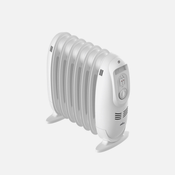 Radiador de aceite portátil Irlanda 900W blanco con 7 elementos, modelo Abrila 231030901, calefacción doméstica interior con termostato regulable y diseño AI2 para uso seguro en el hogar.