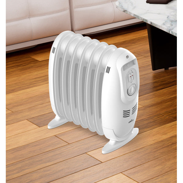 Radiador de aceite portátil Irlanda 900W blanco de Abrila con 7 elementos, calefacción doméstica interior AI2, termostato regulable para un calentamiento eficiente y seguro.