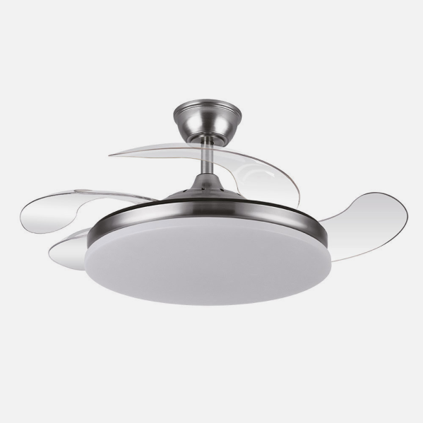 Ventilador de techo Tridente con aspas retráctiles en acabado níquel, modelo 236391303 de Abrila. Ideal para interiores domésticos, ofrece iluminación LED regulable y es perfecto para la ventilación en verano e invierno.