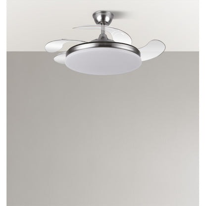 Ventilador de techo Tridente con aspas retráctiles en acabado níquel, modelo Abrila ai2. Ideal para uso doméstico interior, con iluminación LED regulable y diseño versátil para ventilación en verano e invierno.