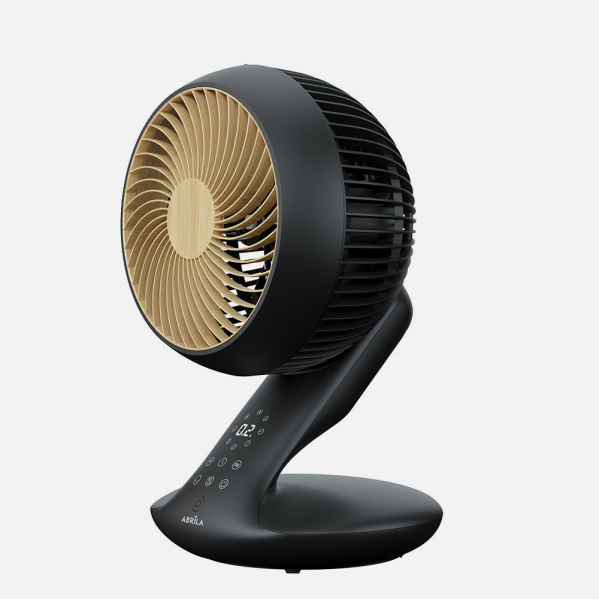 Ventilador sobremesa Miera negro y haya de Abrila, 20W con motor DC eficiente, oscilación 3D para ventilación hogareña ideal en interiores domésticos, modelo 237971026.