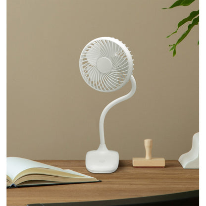 Ventilador sobremesa con pinza Sines Blanco de Abrila, modelo 240271001, 5W recargable por USB, portátil y silencioso para uso doméstico e interior.