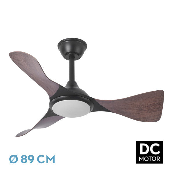 Ventilador de techo DC Caiman en negro y roble, 36W con 6 velocidades, motor DC eficiente, luz LED integrada y diseño en metal, ABS y policarbonato para interior doméstico - modelo Abrila 241691336