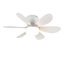 Ventilador de Techo LUND de Trio Lighting (Lund (Blanco)) en color Blanco Mate con seis aspas y luz central, vista frontal - Ref R67462131.

