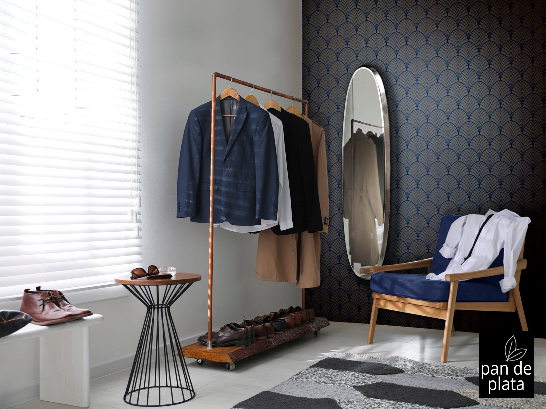 Espejo ovalado Aries Pan de Plata de Schuller: elegante espejo Art Decó de cristal y DM, ideal para la decoración moderna del hogar.