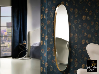Espejo ovalado Aries dorado con marco DM y pan de oro de Schuller, ideal para dormitorio o salón. Diseño decorativo con luna biselada.