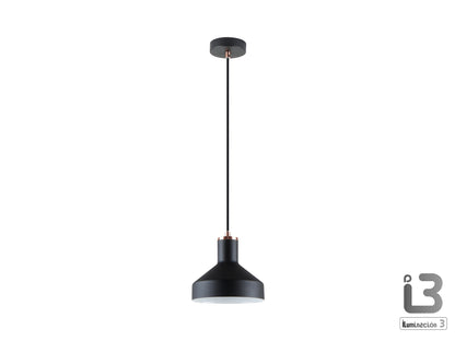 Lámpara de techo Irias negro-cobre de Schuller, diseño minimalista y moderno. Fabricada en metal con detalles en cobre. Ideal para iluminación interior.