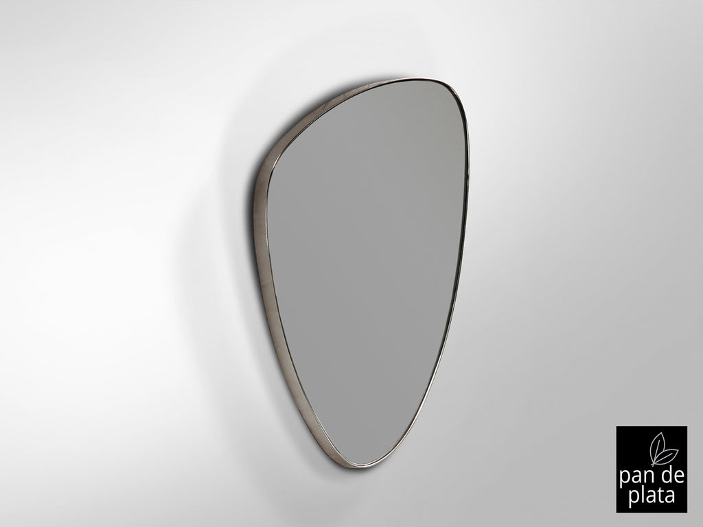 Espejo Orio Triangular Pan de Plata Schuller 84x55 cm - Decoración Glam y Moderna para Salón y Recibidor