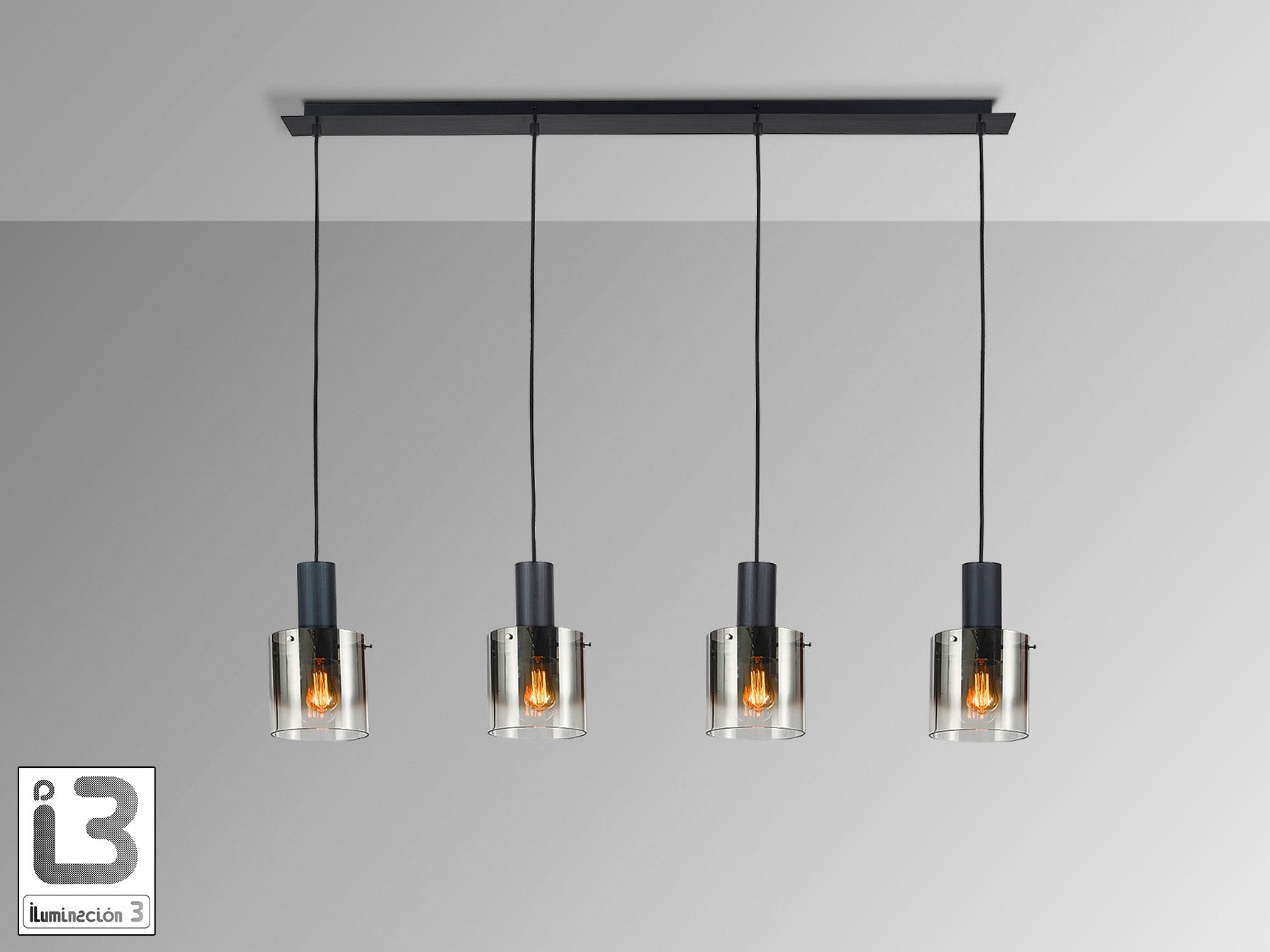 Lámpara de techo Venize negra y smoke de Schuller, diseño industrial moderno para salón, con cristal y metal, ideal para iluminación.