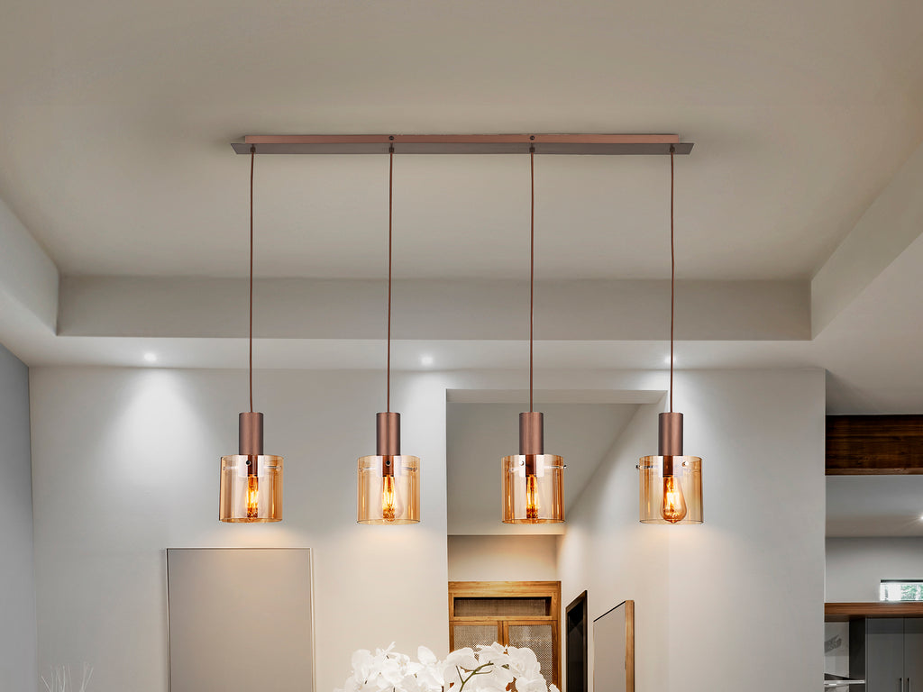 Lámpara de techo Venize 4L cobre-ámbar Schuller: estilo industrial con detalles en cristal y metal, ideal para salones.