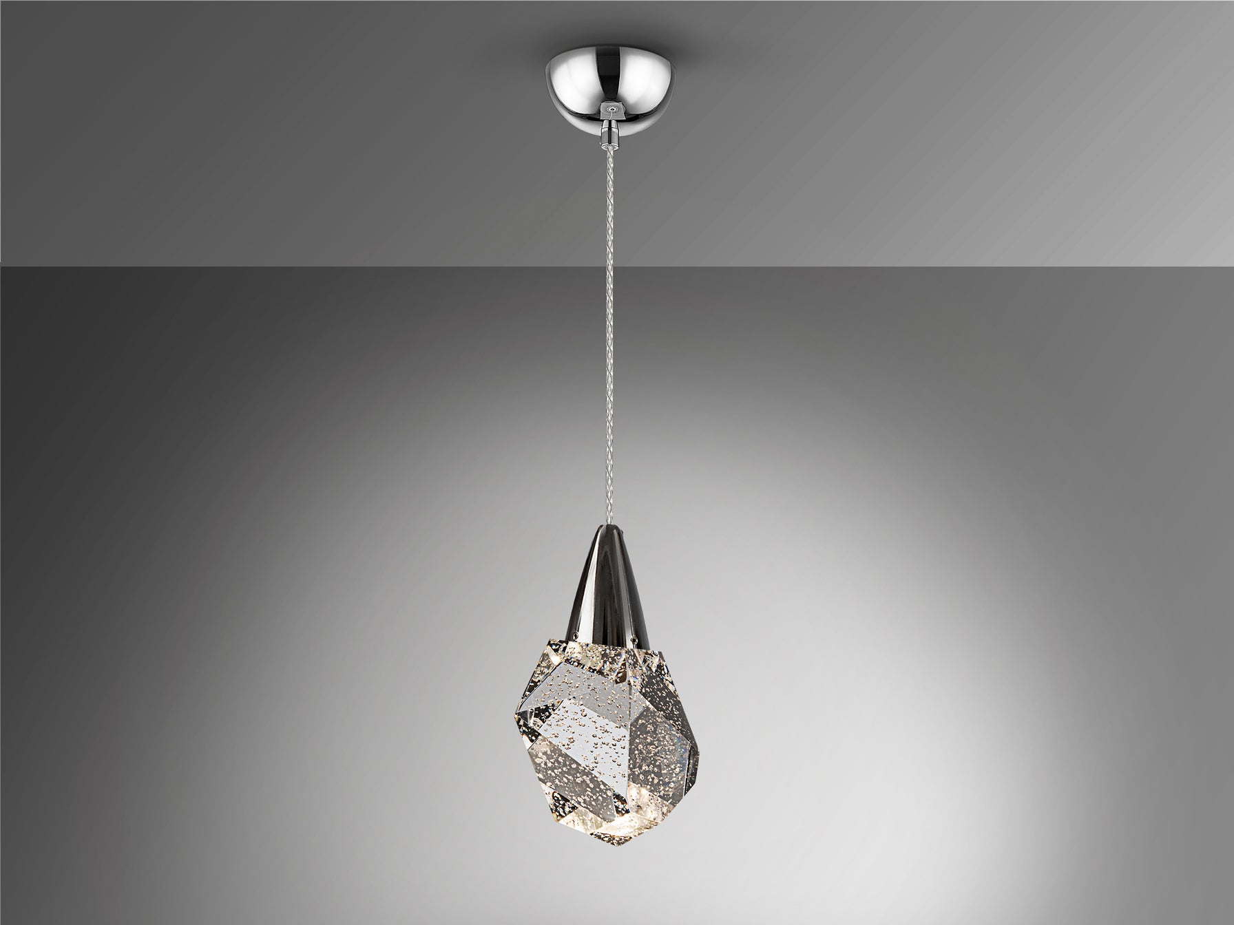 Lámpara colgante Aquaria cromada de cristal y metal, moderna con LED regulable en altura, ideal para comedor, salón o recibidor. Marca Schuller.