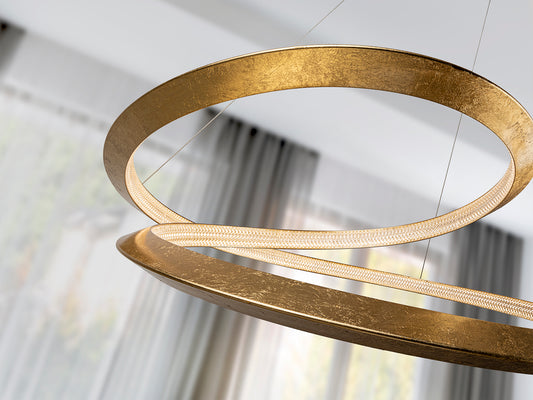 Lámpara de techo Eternity Pan Oro Ø60 DIM de Schuller, diseño Art Decó con LED, acrílico y metal dorado, ideal para salón y comedor.