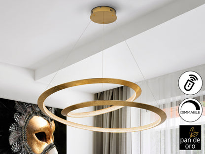 Lámpara de techo Eternity Pan Oro Ø97 dorado de lujo, con diseño moderno, metal y acrílico, regulable (dimmable) de la marca Schuller.