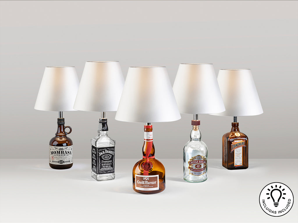 Kit de sobremesa Schuller 167239 con pantalla blanca y base cromada. Lámpara de botella moderna para salón, ideal para proyectos DIY. Diseño en metal y tejido.