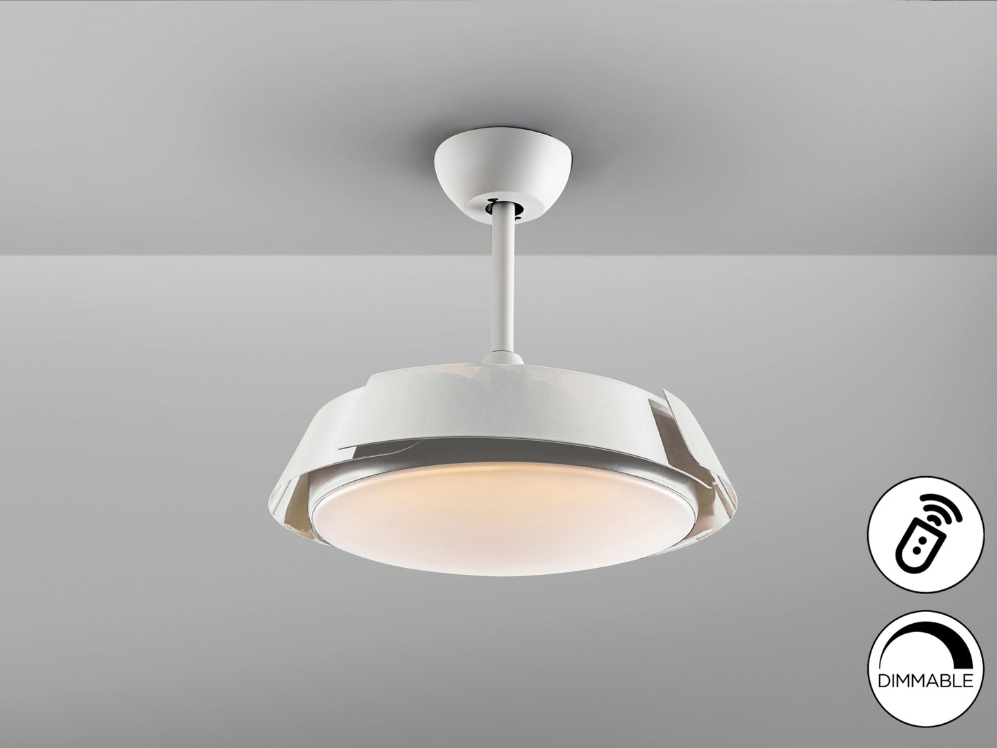 Ventilador de techo ENZO blanco con luz LED dimable y aspas retráctiles, diseño moderno y minimalista de Schuller con control remoto y motor DC.