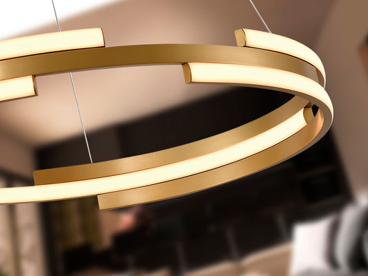 Lámpara colgante Ciclos oro D60 de Schuller, diseño moderno con LED regulable en altura, ideal para salón.