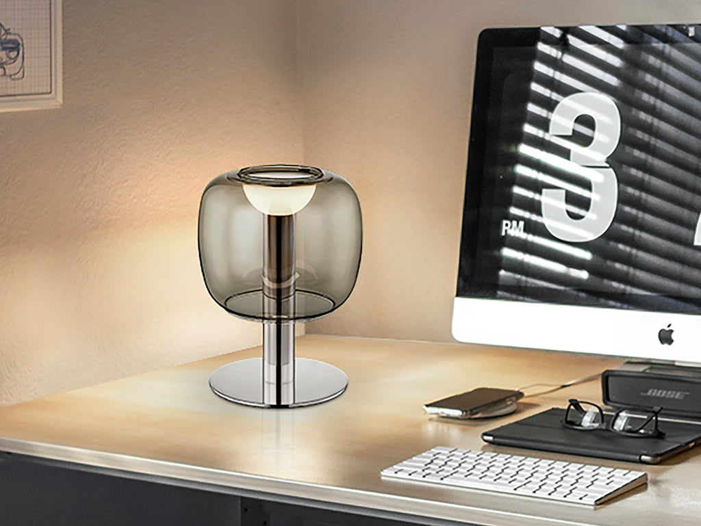 Lámpara de sobremesa ICON cromada y smoke de Schuller (209212) - Diseño moderno y minimalista con iluminación LED, ideal para salón o dormitorio.