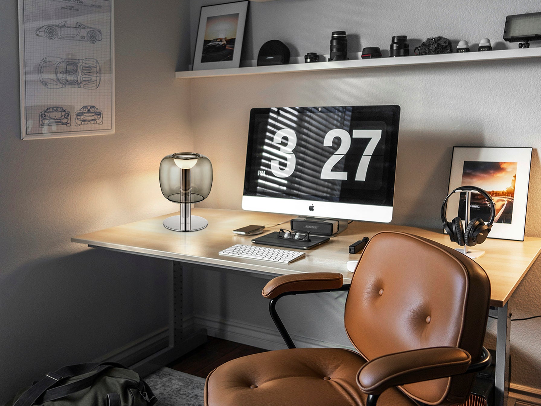 Lámpara de sobremesa ICON cromo y cristal smoke para dormitorio y salón, diseño moderno y minimalista de Schuller con iluminación LED (209212)