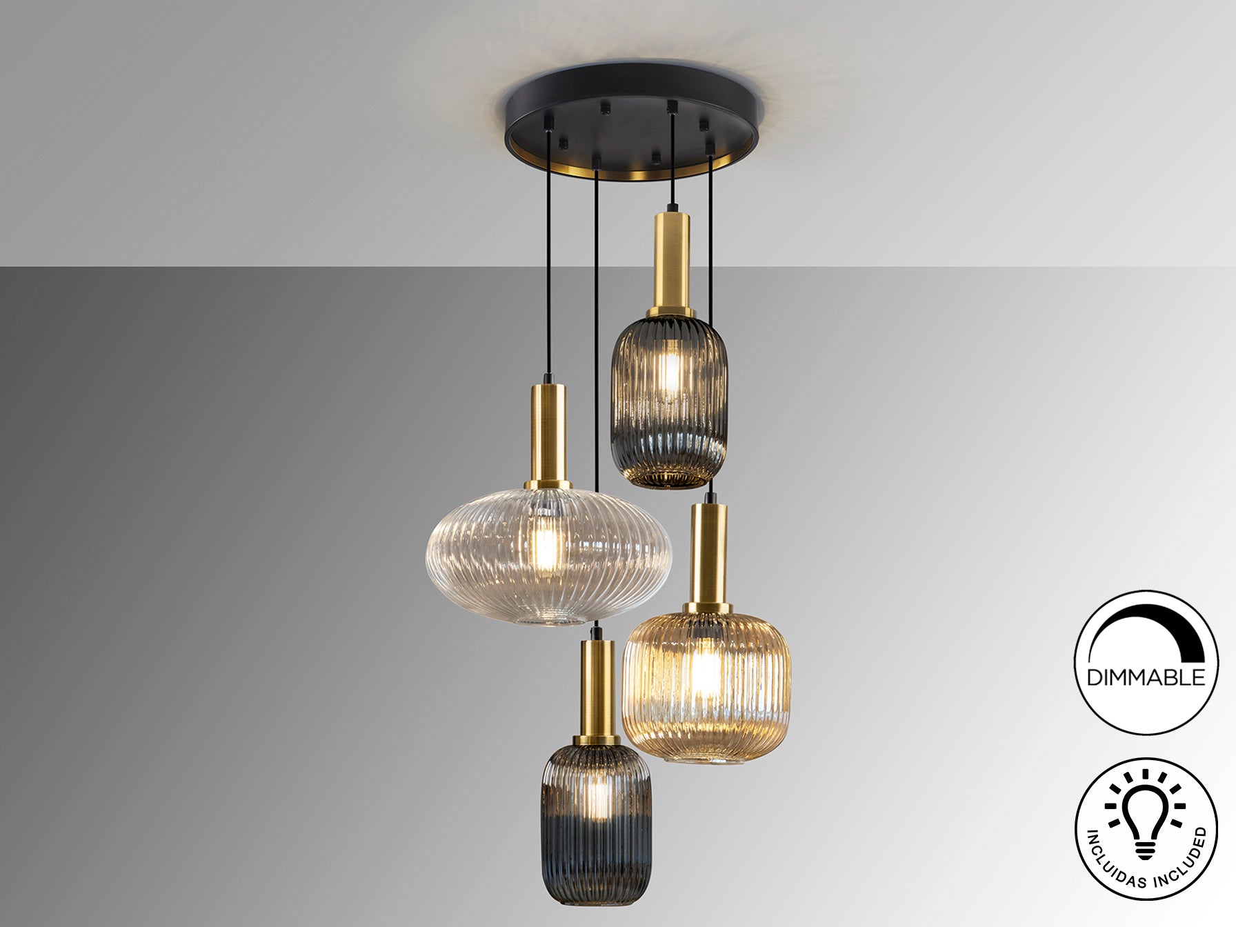 Lámpara de techo Norma Schuller en negro, latón y cristal, estilo industrial moderno para comedor y salón.