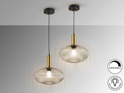 Lámpara de techo Norma en negro y latón de Schuller, con 1 luz E27, cristal transparente, diseño moderno e industrial, regulable en altura, ideal para comedor, recibidor o salón.