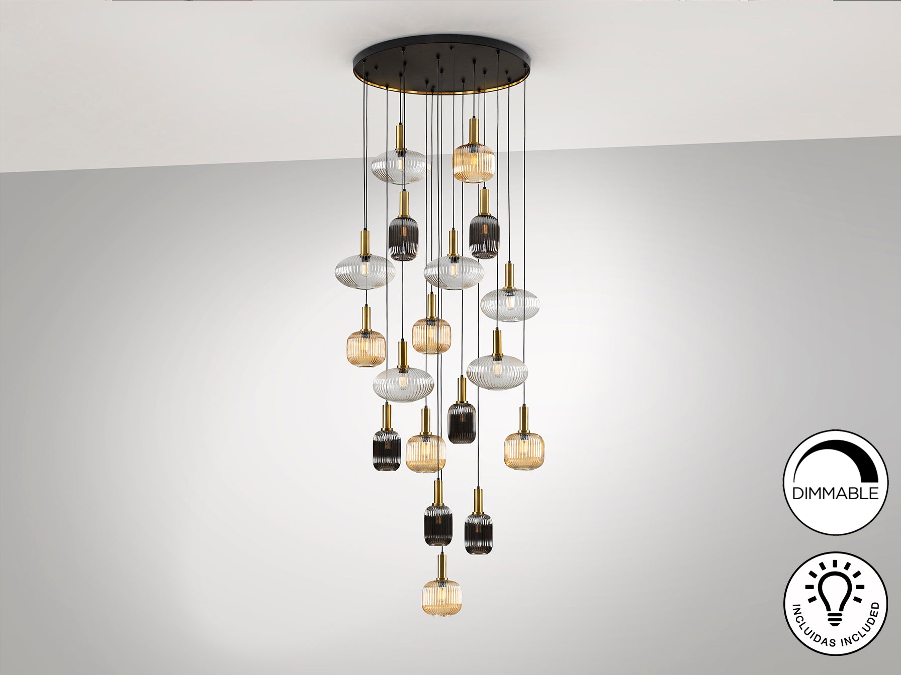 Lámpara de Techo NORMA Negro y Latón Schuller, diseño moderno y lujoso con cristal para comedor y salón.