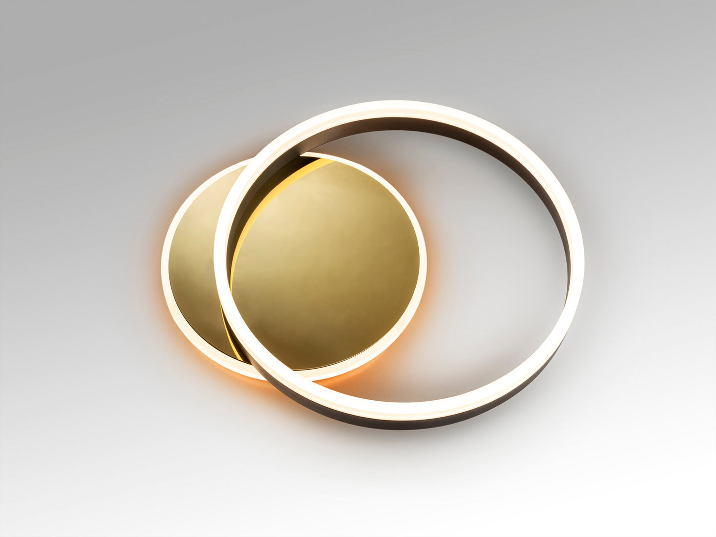 Plafón Oriel Oro Negro Mate Schuller LED, lámpara de techo moderna en acero, diseño minimalista para iluminación interior.