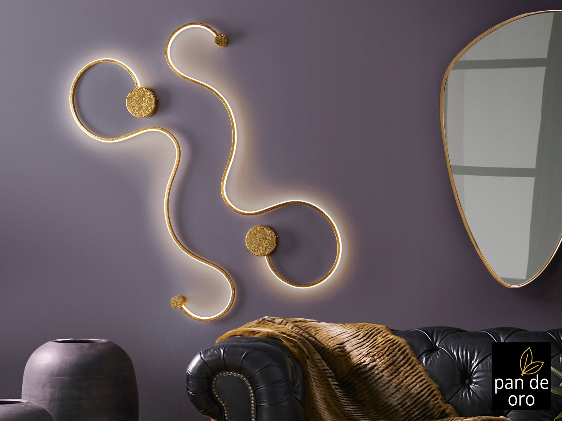 Aplique Grafos Grande Pan de Oro Schuller 227032 - Lámpara LED moderna en acero y aluminio para dormitorio y salón.