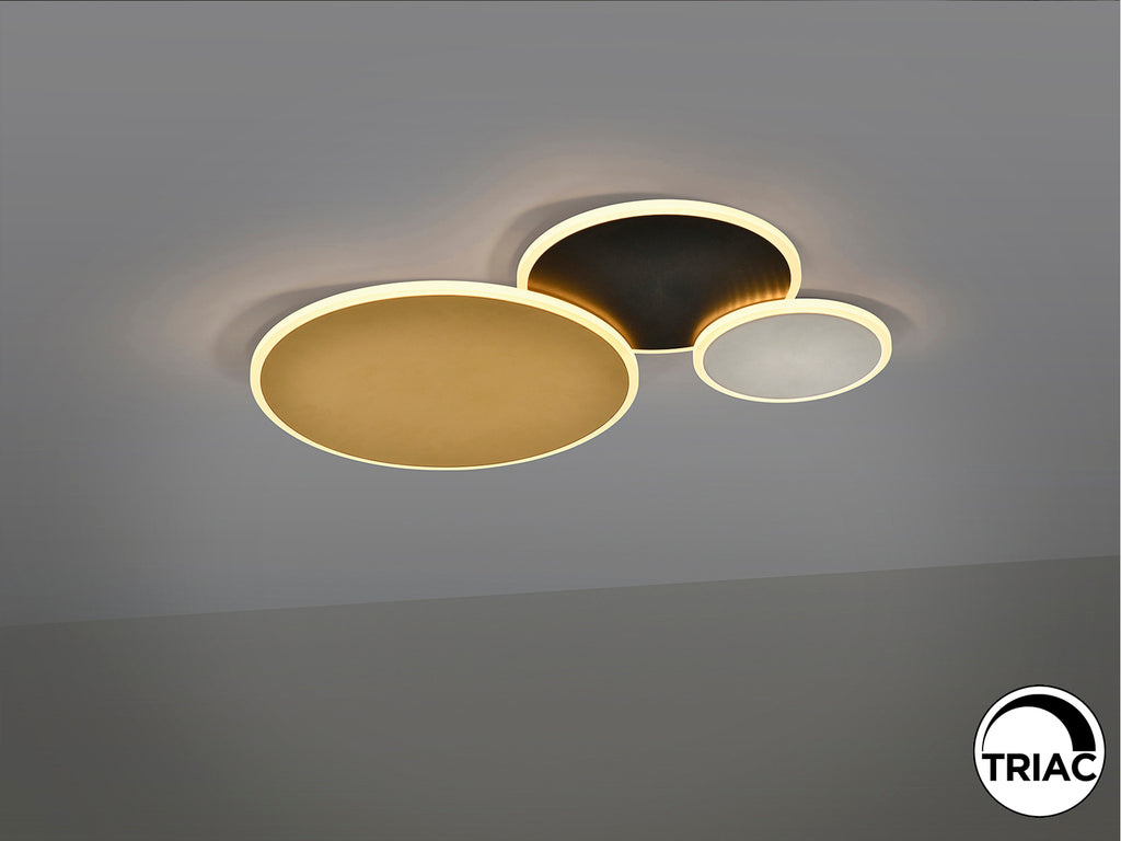 Plafón de techo Umbra en oro, negro y blanco de Schuller, iluminación LED dimmable moderna para comedor, dormitorio y salón.