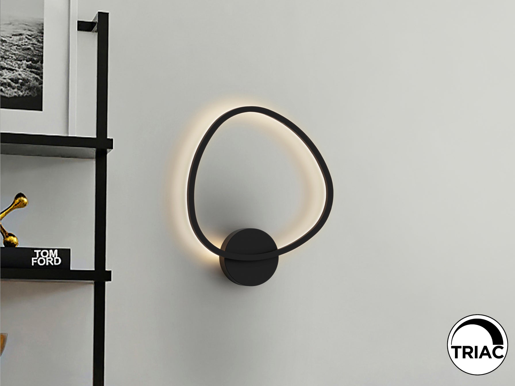 Aplique de pared OPALIS negro mate Schuller LED minimalista moderno regulable para dormitorio o salón.