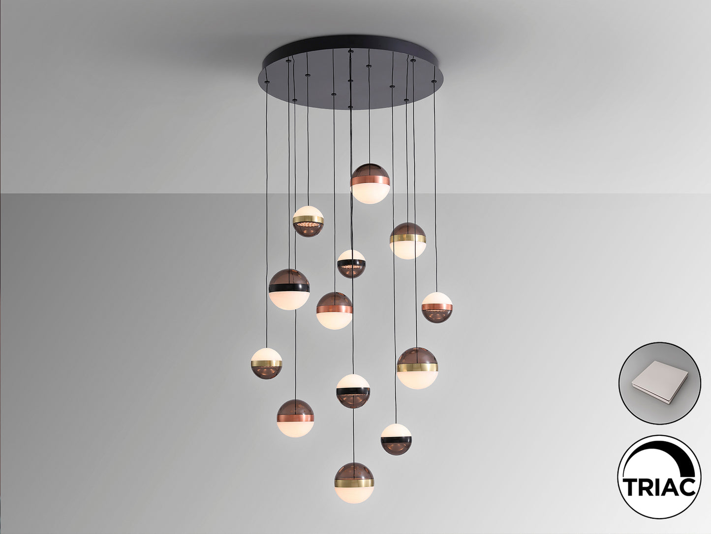 Lámpara de Techo Orbes 13L en Negro, Cobre y Latón de Schuller, con luces LED dimmables, diseño moderno para salón.