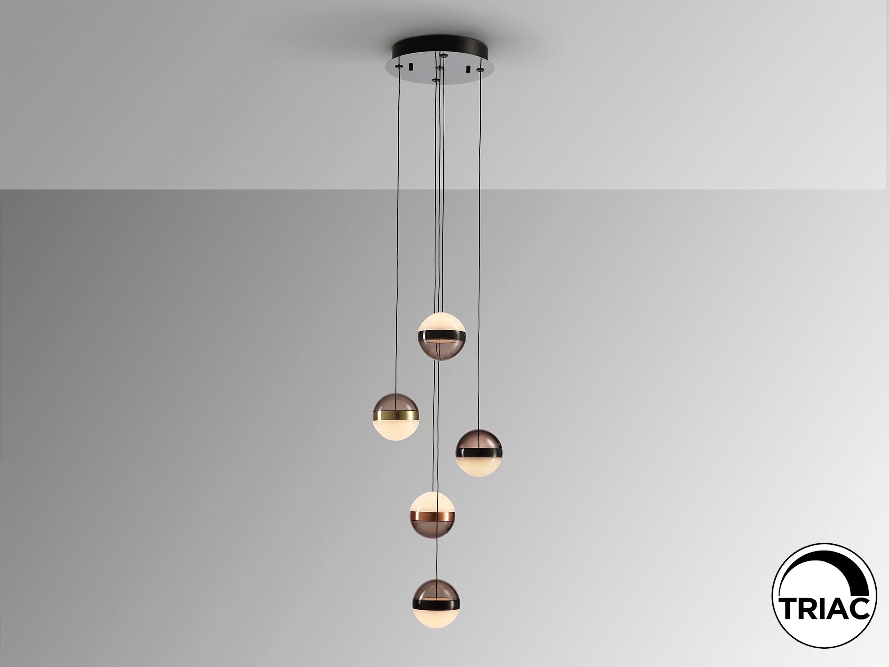 Lámpara de techo Orbes 5 luces negro y cobre, diseño moderno industrial LED dimmable de Schuller.