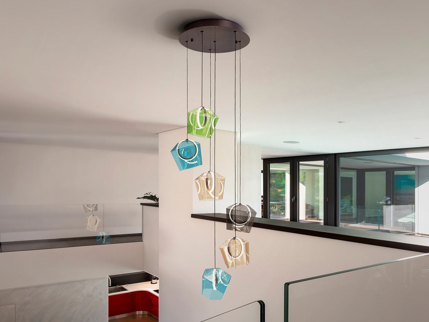 Lámpara colgante Ingrid 6L bronce oscuro Schuller, con cristal de colores y LED, diseño moderno para iluminación comedor y salón.