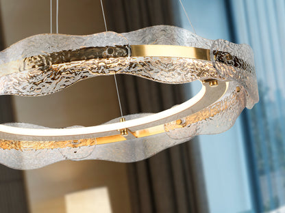 Lámpara de techo Lira Ø60 cm oro cepillado dimmable LED moderna Schuller para salón.