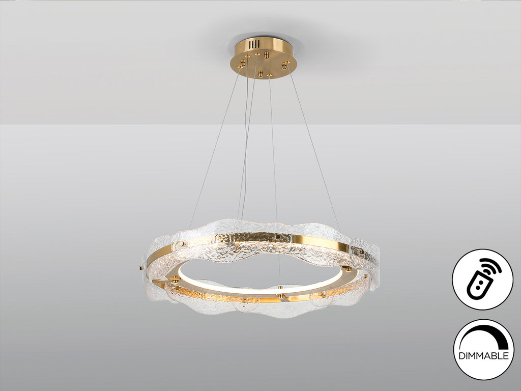 Lámpara de techo Lira Ø60 cm en oro cepillado, dimmable con LED y cristal, diseño moderno para salón de Schuller.