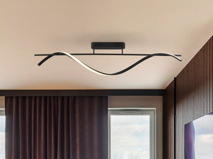 Plafón de techo Boa negro de Schuller, diseño moderno y minimalista con iluminación LED, ideal para comedor o salón. Acabado en negro mate (307642).