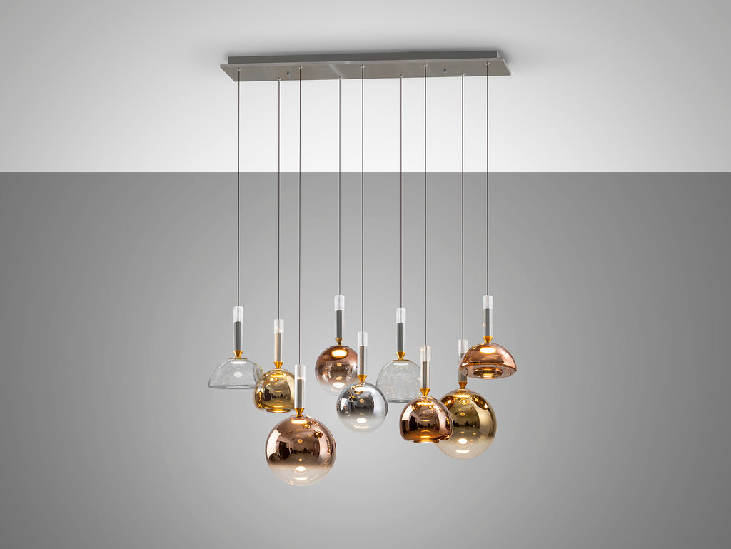 Lámpara de techo CHARLIZE 9 luces gris oscuro (Schuller) en salón moderno con luces LED y cristal, regulable, ideal para decoración.