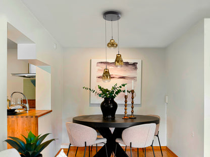 Lámpara de techo Aledis 3L negro-dorado para comedor o salón, de metal y cristal, diseño moderno de Schuller.