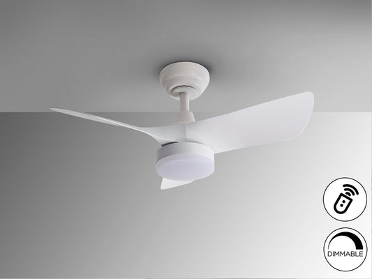 Ventilador de techo Tropic blanco mate con luz LED dimable, diseño moderno y minimalista ideal para dormitorio y salón. Motor DC eficiente. Marca Schuller.