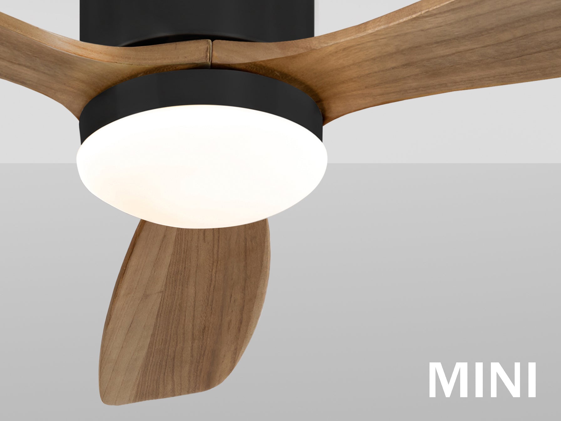 Ventilador de techo Siroco Mini negro y nogal de Schuller, con 6 velocidades, diseño moderno, función invierno, luz LED dimable, motor DC y temporizador.