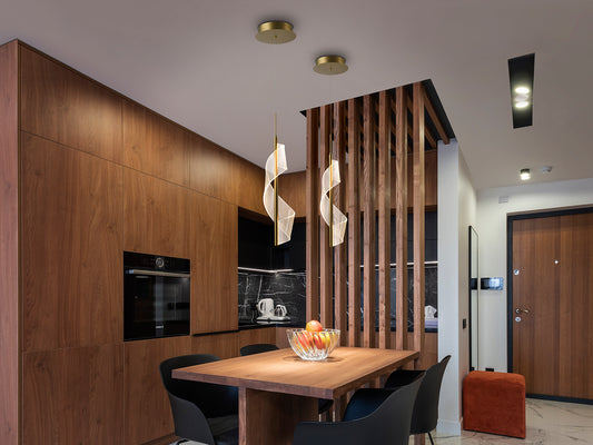 Lámpara colgante Velas 1 luz oro mate para comedor o salón, diseño moderno con LED integrado. Fabricada en metal y aluminio por Schuller.