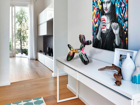 Figura decorativa perro Balloon Dog grafiti de Schuller | Diseño moderno pop art en poliresina para salón y oficina | Estilo urbano