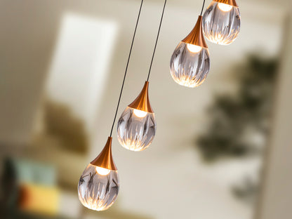 Lámpara de techo CORINA negro-cobre de diseño moderno y estilo industrial-chic, ideal para comedor o salón. Fabricada con metal, acrílico y detalles en cobre. Incluye LED dimable. Marca Schuller.