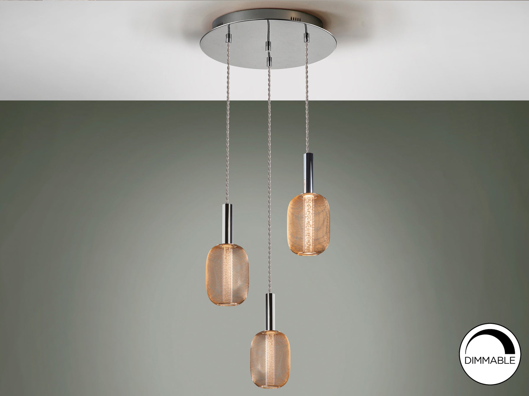 Lámpara de techo Micrón 3 luces cromo oro para comedor o salón moderno, con LED regulable y diseño en acrílico. Marca Schuller (413626).