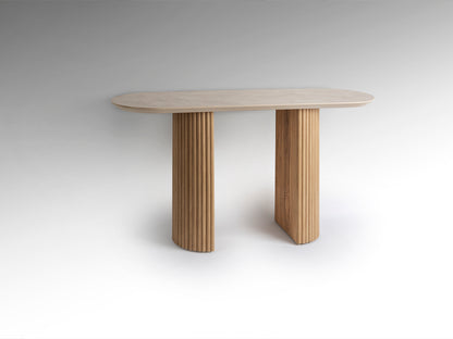 Consola IRATI de madera y piedra de la marca Schuller, con diseño moderno y rústico moderno, ideal para recibidor o mueble auxiliar. Fabricada en MDF, melamina y piedra. Modelo 604574.